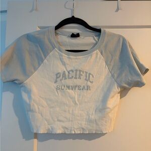 Women's Pacsun cropped baby tee